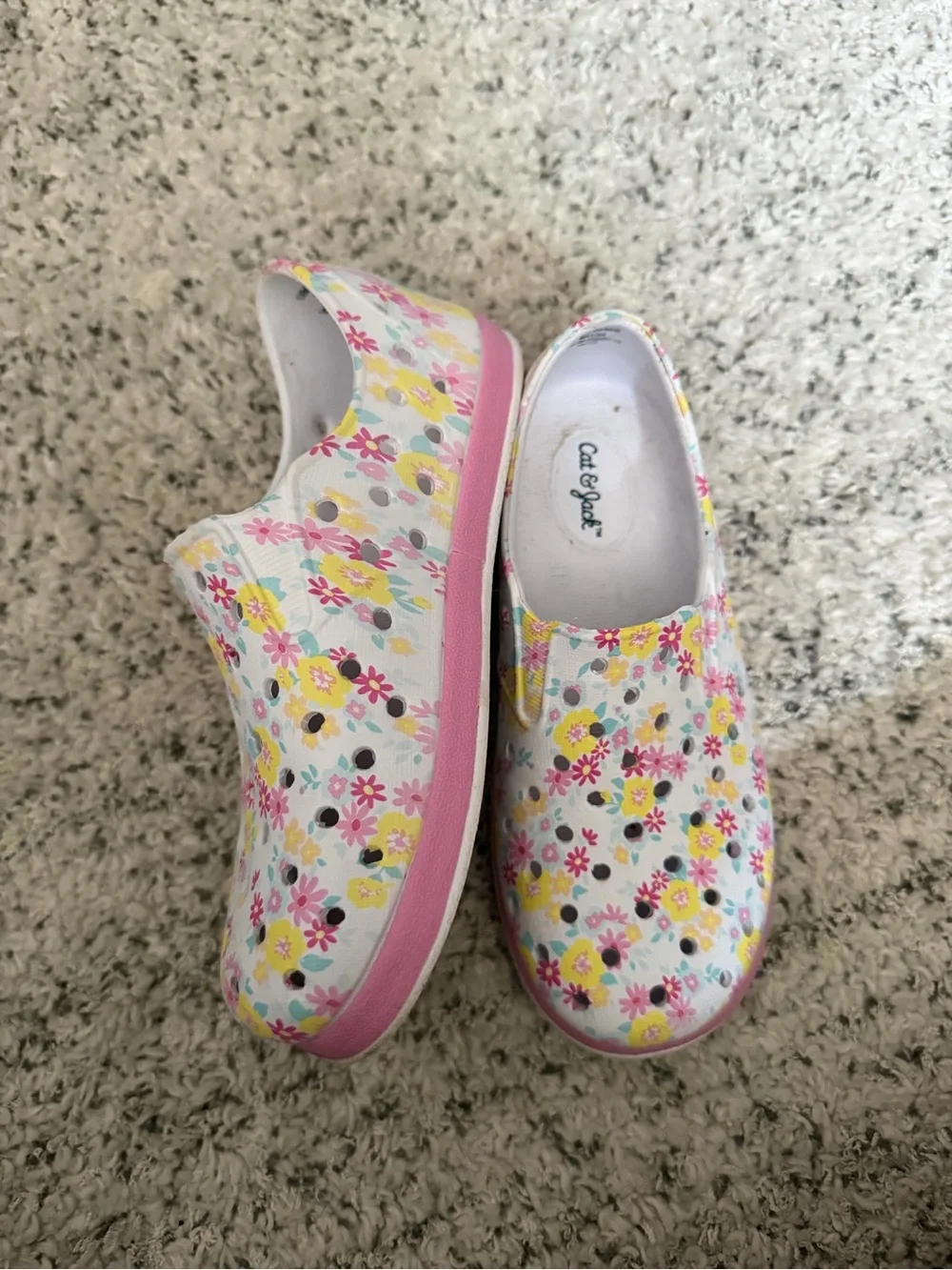 Cat & Jack Floral Slip-Ons in Pink, Yellow & White waterproof Euc size 10